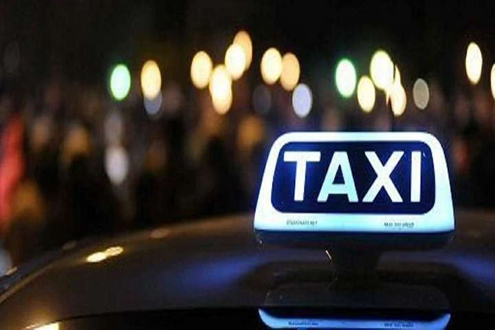 Taxi chiede 100 euro a turisti per tratta aeroporto-stazione