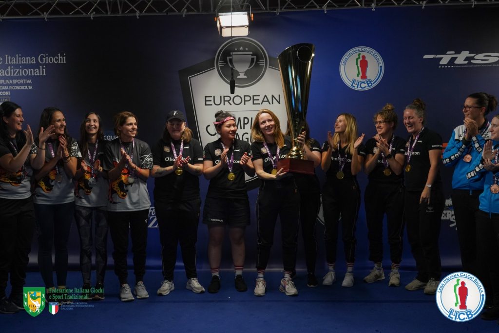 Champions League di Calcio Balilla: Quarti gli italiani del Cbn Napoli Champions League di Calcio Balilla: Quarti gli italiani del Cbn Napoli