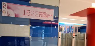 EAV promuove il numero 1522 nato per denunciare violenze