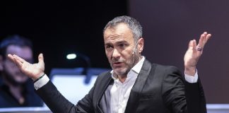 Al Teatro Troisi torna Massimiliano Gallo con il suo spettacolo “Stasera, punto e a capo”