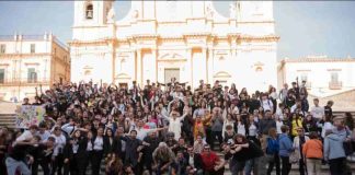 La magia del Festival della filosofia per 400 studenti sulle tracce