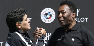 Pelè e il messaggio a Maradona: "Giocheremo insieme..."