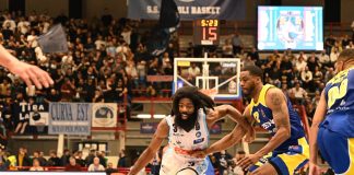 Gevi Napoli Basket-Tezenis Verona 74-80