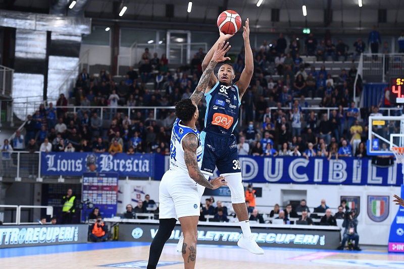 Gevi Napoli Basket, sconfitta sul campo della Germani Brescia