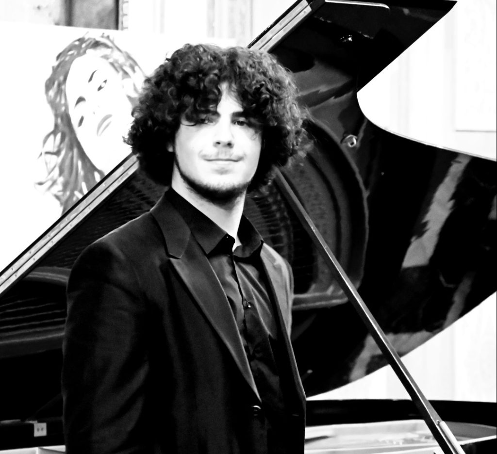 Successo per il giovane pianista Gianantonio Frisone