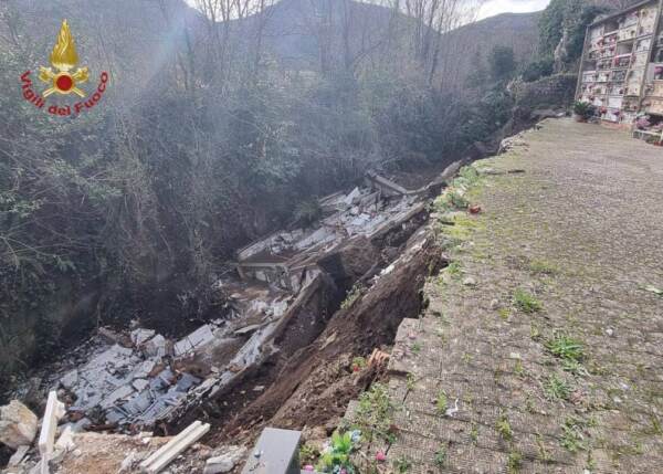 Sant'Agata dei Goti, continua il recupero delle bare