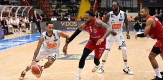 Gevi Napoli Basket-EA7 Milano 87-81, impresa degli azzurri