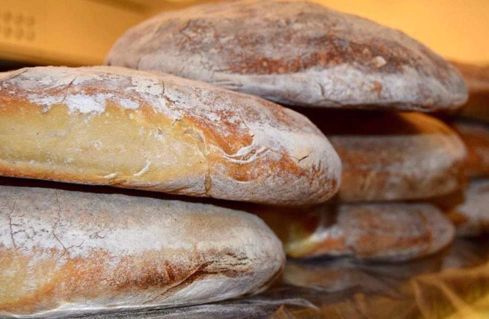 Secondigliano, muffa in un panificio: denunciati i titolari
