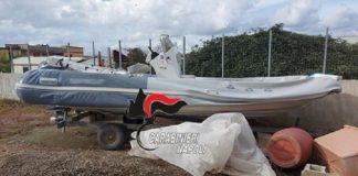 Castellammare di Stabia, ritrovato in terreno gommone rubato