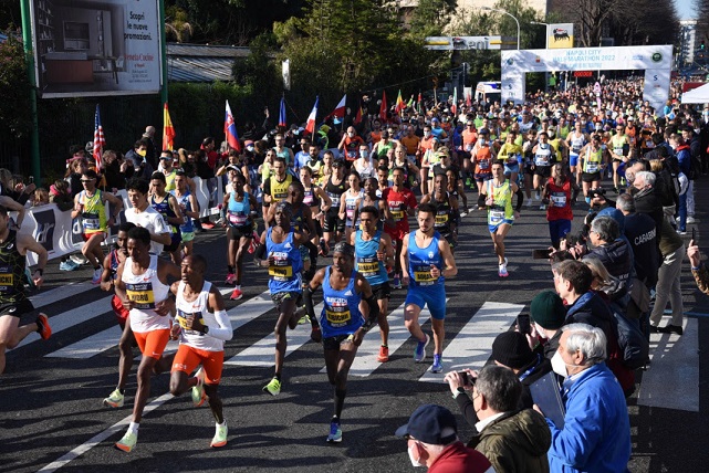 10^ Napoli City Half Marathon, la sfide al maschile