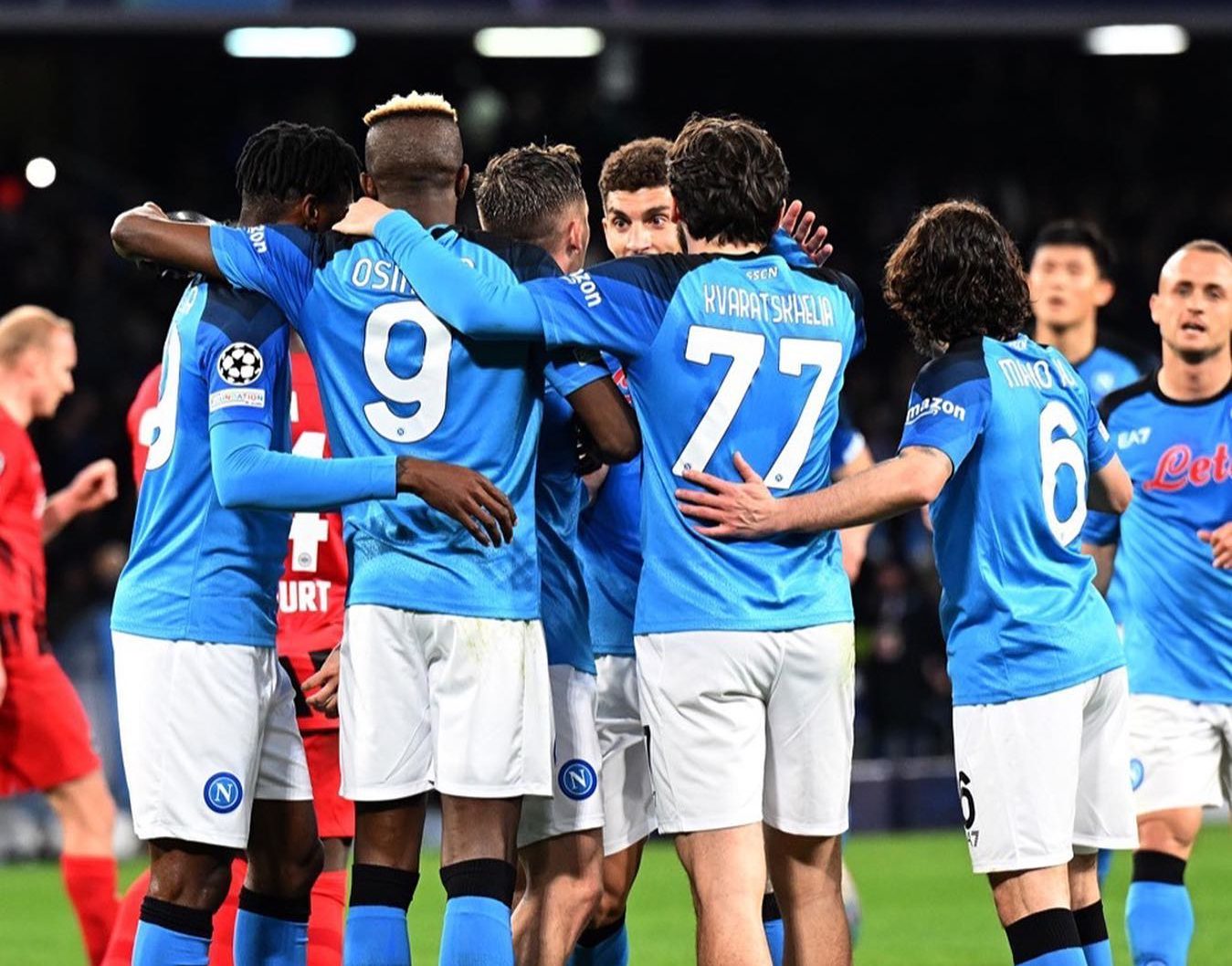 Calcio Napoli, ai quarti di Champions League sfida con il Milan