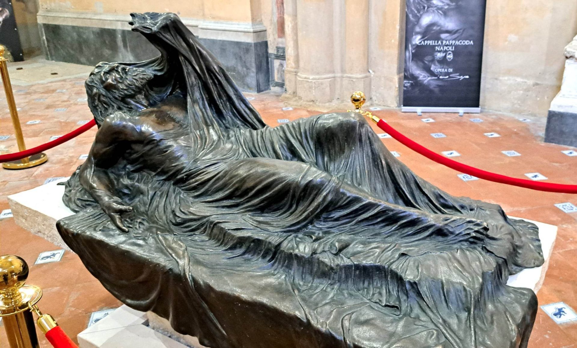 Ecco il Cristo Rivelato l'opera bronzea dello scultore Domenico Sepe