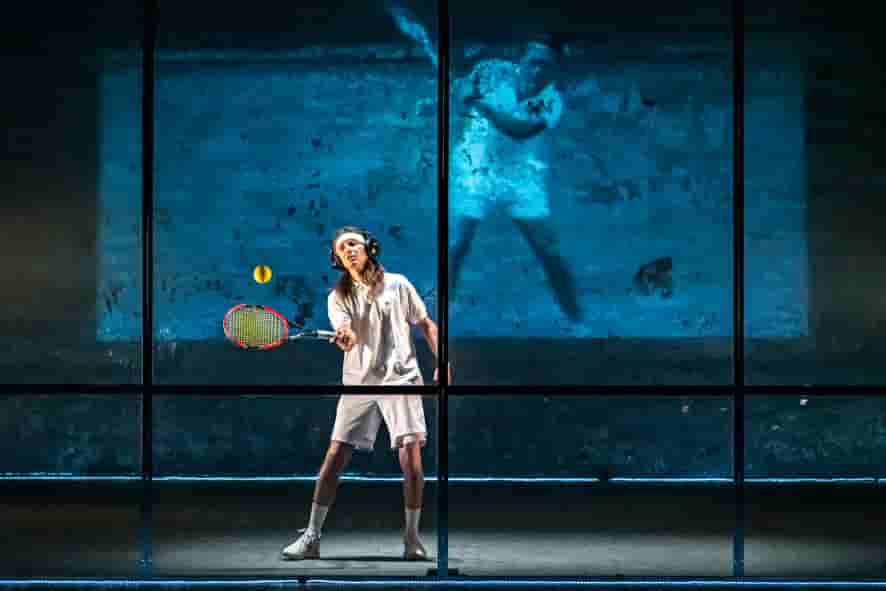 Al Teatro Nuovo di Napoli 
