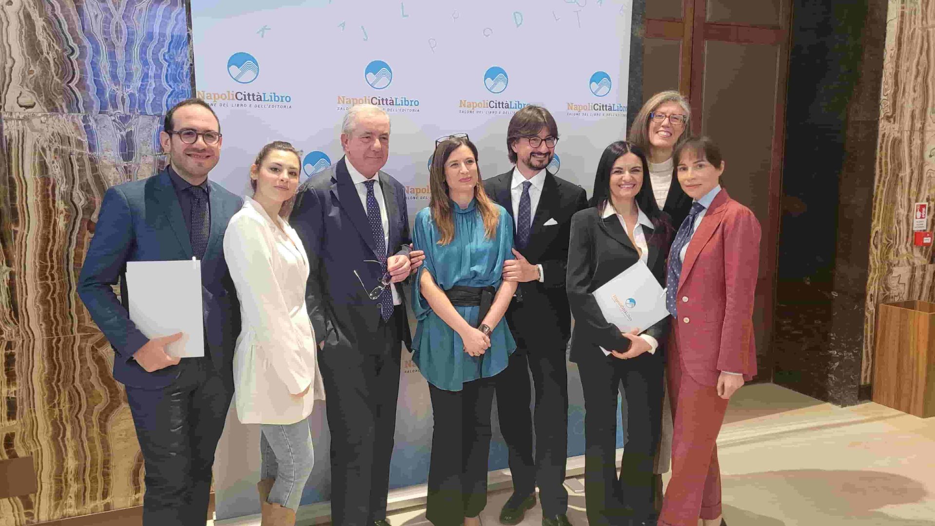 Alla Stazione Marittima di Napoli l'evento NapoliCittàLibro dedicato a Piero Angela