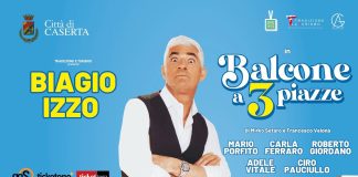Al Belvedere di San Leucio Biagio Izzo con il nuovo spettacolo "Balcone a 3 piazze"
