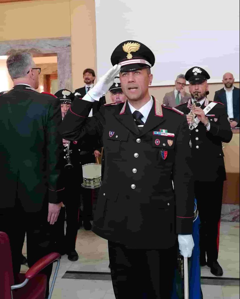 La rassegna NapoliCittàLibro è stata inaugurata sulle note della Fanfara dei Carabinieri