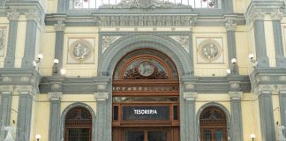 Galleria Principe di Napoli, partito sgombero e pulizia