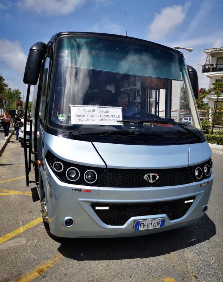 A Cuma parcheggi gratis e navette comunali per le spiagge di Miseno e Miliscola A Cuma parcheggi gratis e navette comunali per le spiagge di Miseno e Miliscola