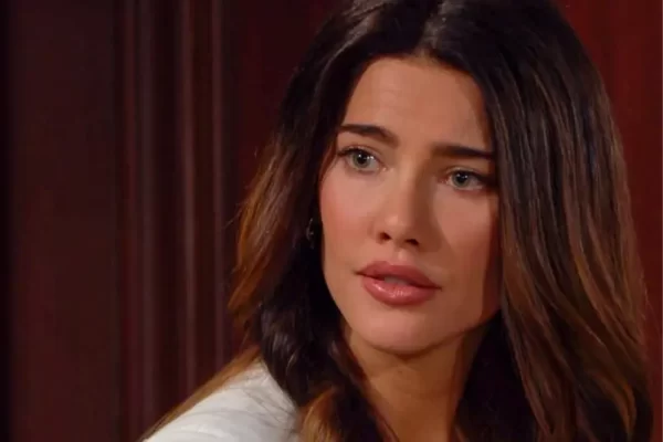 Beautiful, anticipazioni al 6 aprile: Steffy interrompe il matrimonio