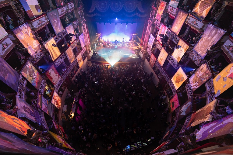 Il Teatro Bellini e la nuova stagione tra record di pubblico e internazionalità Il Teatro Bellini e la nuova stagione tra record di pubblico e internazionalità