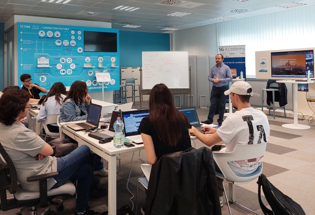 5G Academy 2023: A Napoli arrivano studenti dall’Ucraina e dalla Georgia  