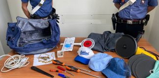 Marano, rubano gioielli in una casa: arrestati 2 cugini