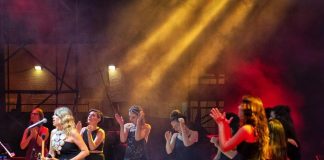 Applausi per le “Le Vesuviane”, grande concerto tutto al femminile