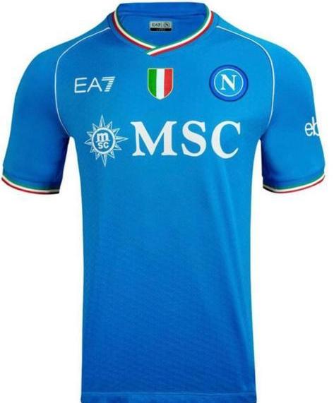 Calcio Napoli: presentate le nuove maglie 2023 2024