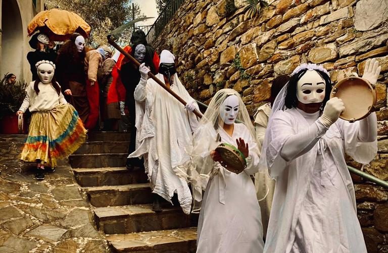 Carneluvaro mio" a Cosentini di Montecorice, una serata dedicata al  Carnevale