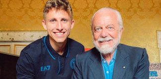 Calcio Napoli, ufficiale l'acquisto di Jesper Lindstrom