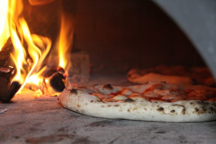 Pizza d'aMare, al via la terza edizione a Meta di Sorrento