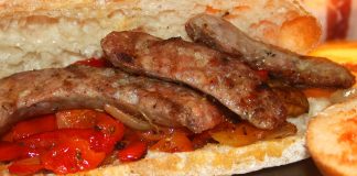 La Sagra del Panino con Peperoni per la festa del “O' Munacone”