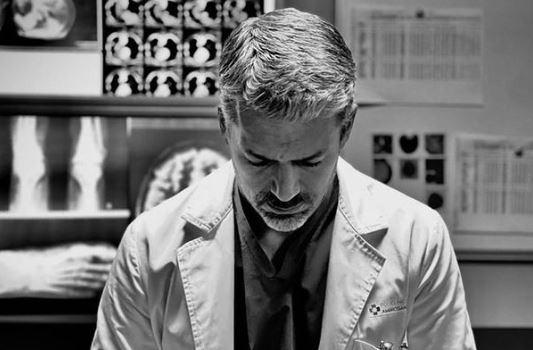 Doc - Nelle tue mani, Luca Argentero: 
