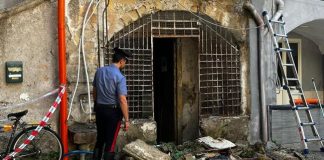 Casoria, esplosione in abitazione: Salif muore a 53 anni