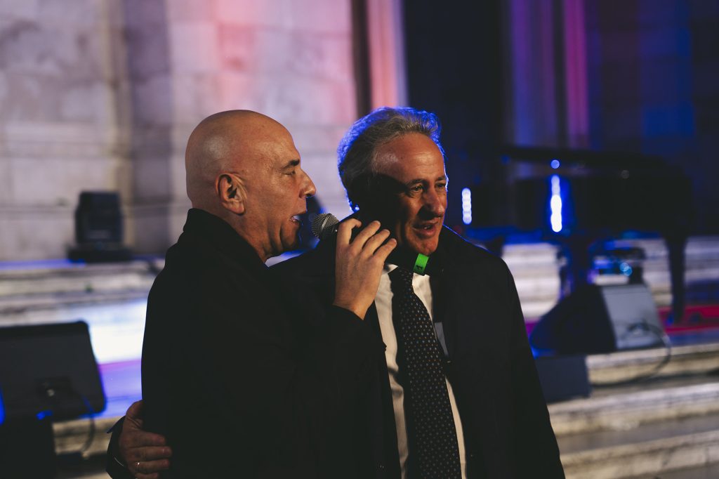 Angela Luce incanta la platea del Premio San Gennaro World 2023 Angela Luce incanta la platea del Premio San Gennaro World 2023