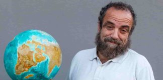 Al Teatro Bolivar in scena “6° (Sei gradi)” di Giobbe Covatta