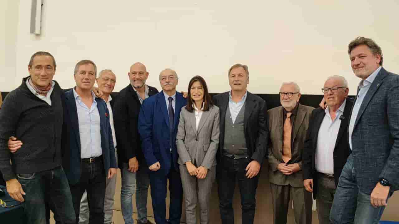 Alla Mostra d'Oltremare la festa degli ex professori e allievi dell'ISEF