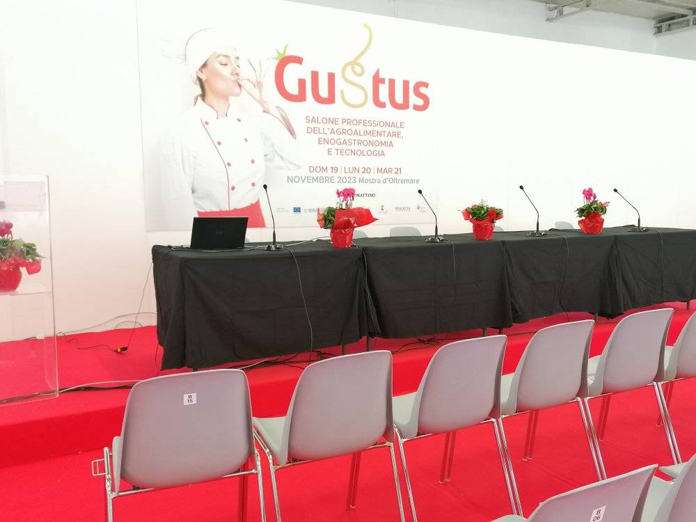 Chiude con successo il salone Gustus dedicato al Food, Innovazione e Tecnologia Chiude con successo il salone Gustus dedicato al Food, Innovazione e Tecnologia