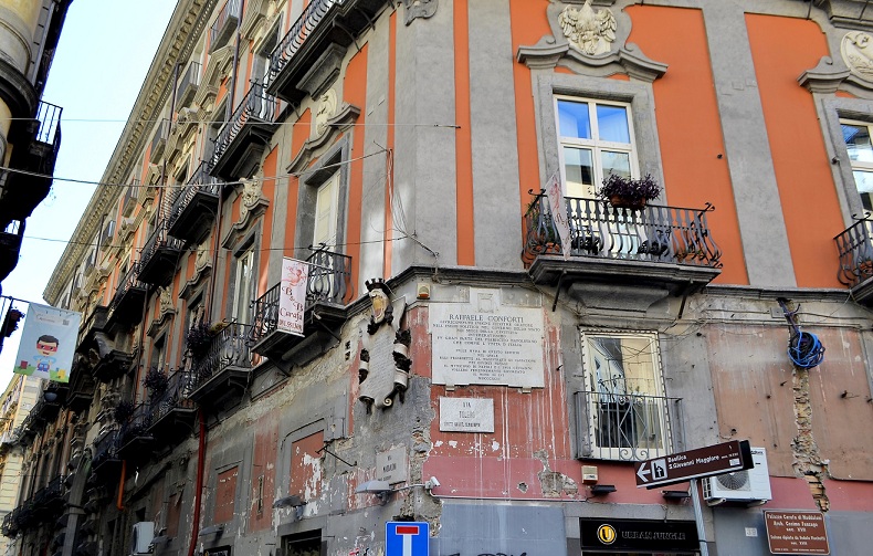 Palazzo Maddaloni e Serra Cassano, racket per il clan: preso