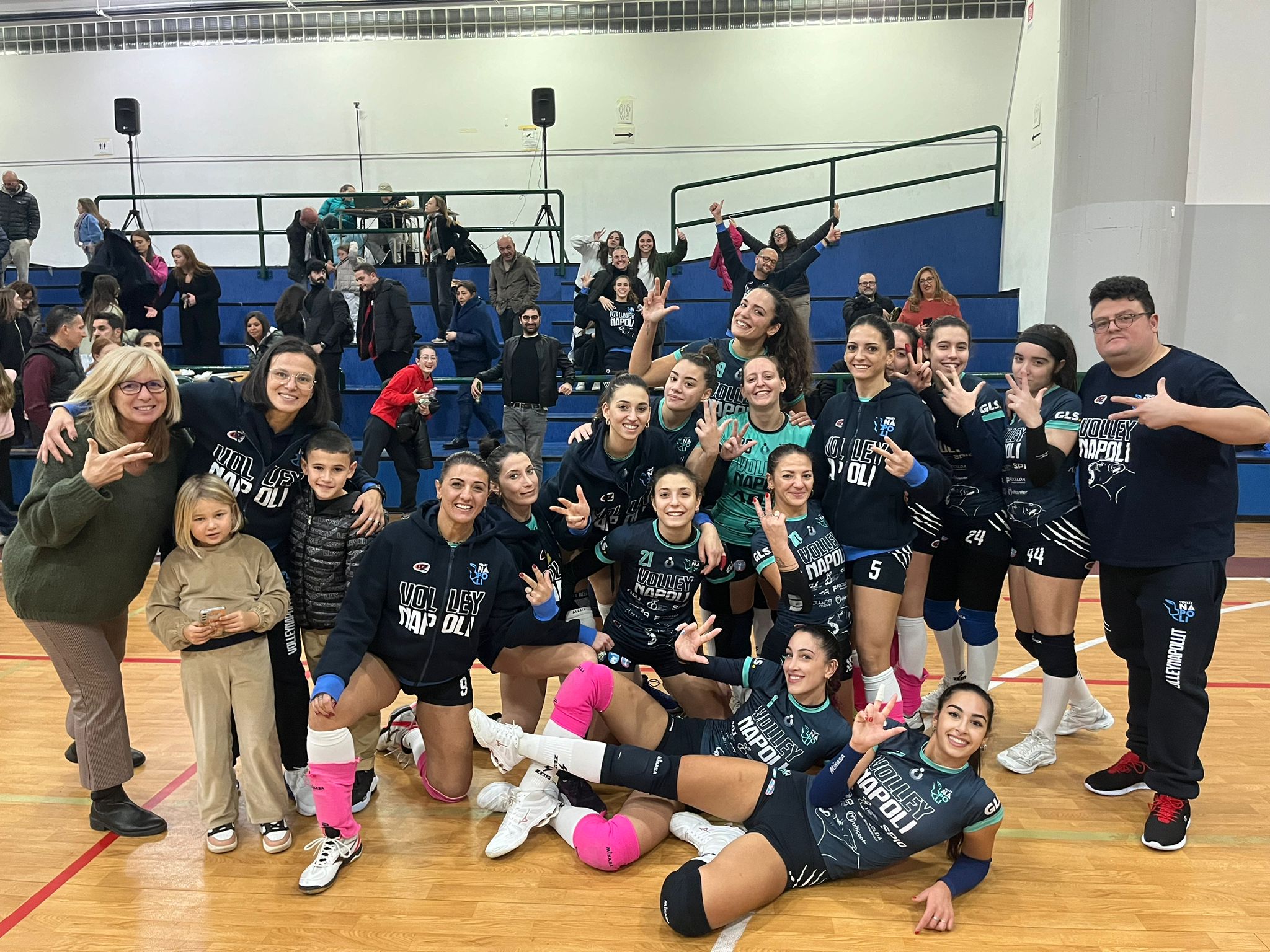 Autouno Volley Napoli altro 3 0 in casa Autouno Volley Napoli altro 3 0 in casa