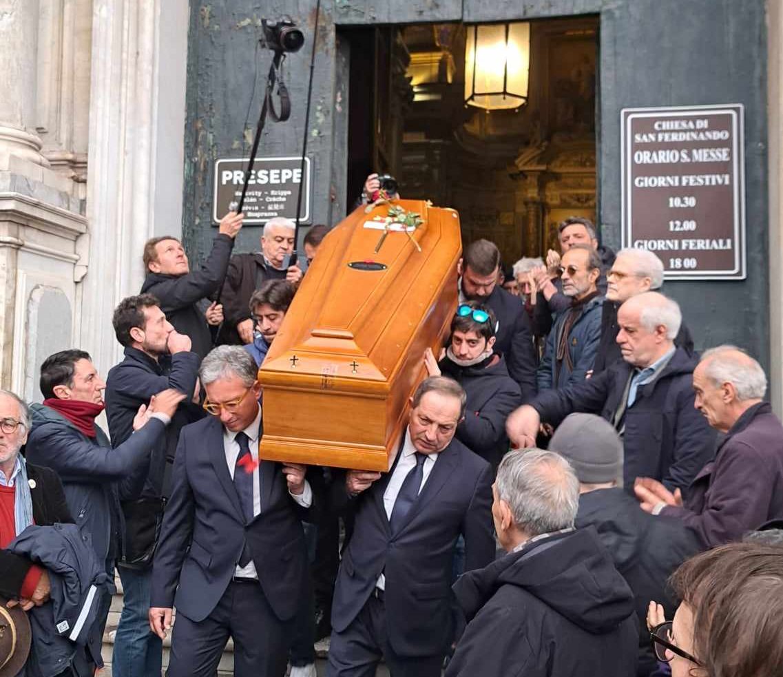 A San Ferdinando l'ultimo applauso per Enzo Moscato
