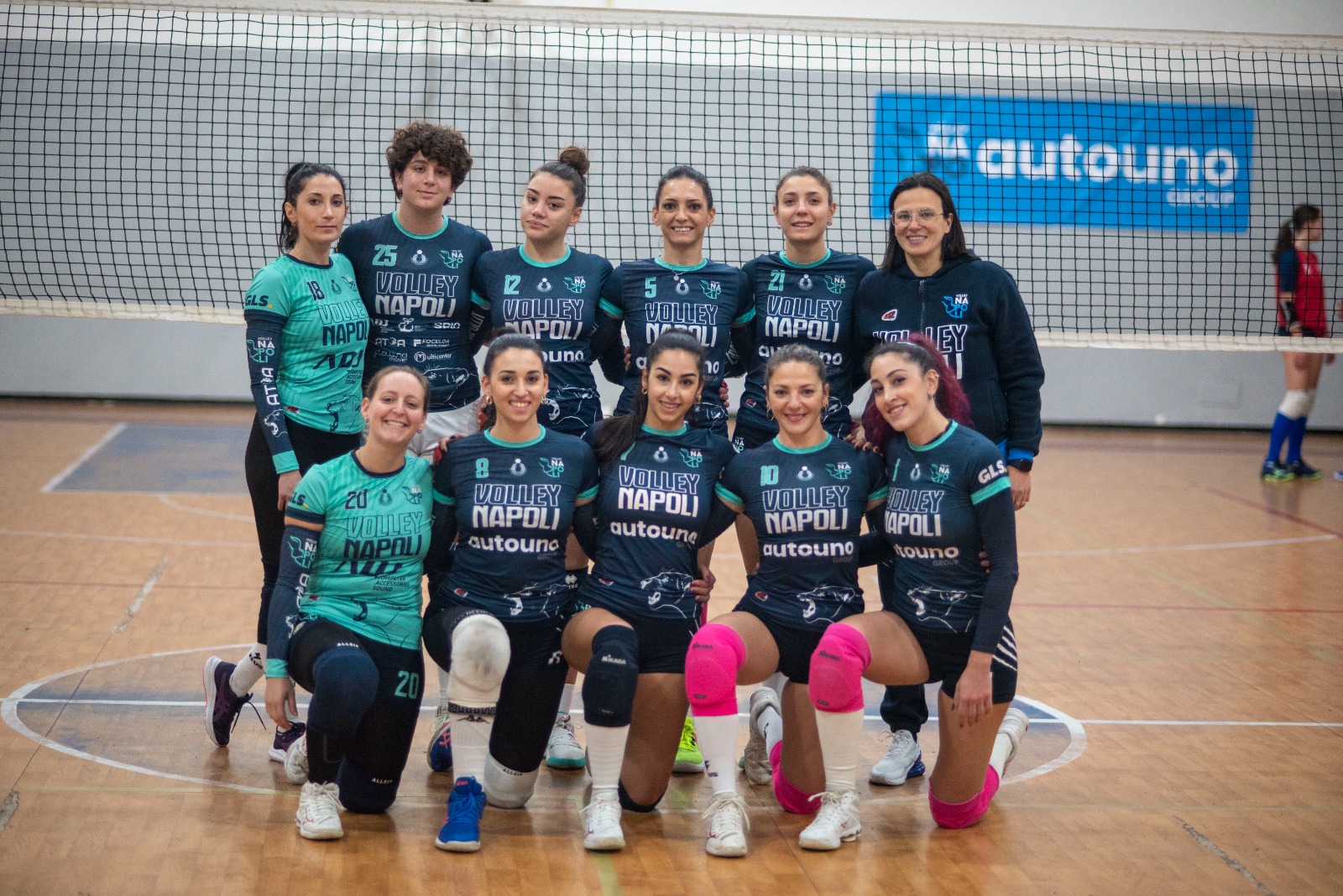 Pallavolo, Autouno Volley Napoli vince l'amichevole contro Selezione Campania