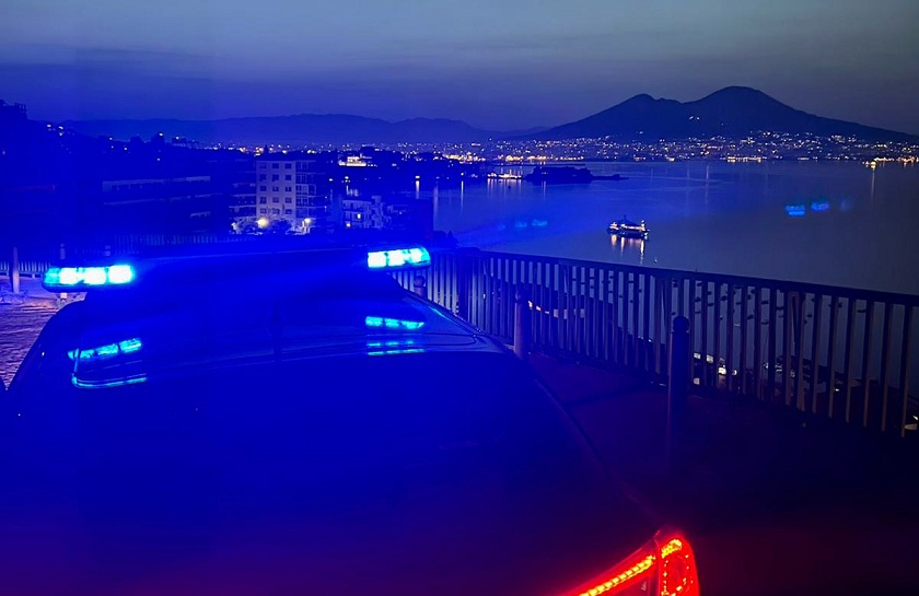 Posillipo, 16enne con coltello a serramanico in tasca