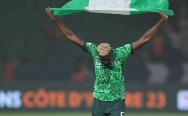 Calcio Napoli, Nigeria vince: slitta rientro Osimhen
