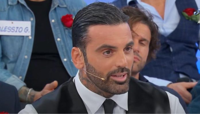 Uomini e Donne, registrazione 3 dicembre: Mario torna in studio