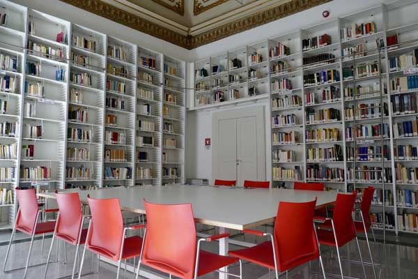 Instituto Cervantes di Napoli, l'incontro con Antonella Cilento e Maddalena Marciano