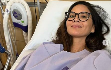 Olivia Munn: "Mi hanno operata 4 volte per cancro al seno"