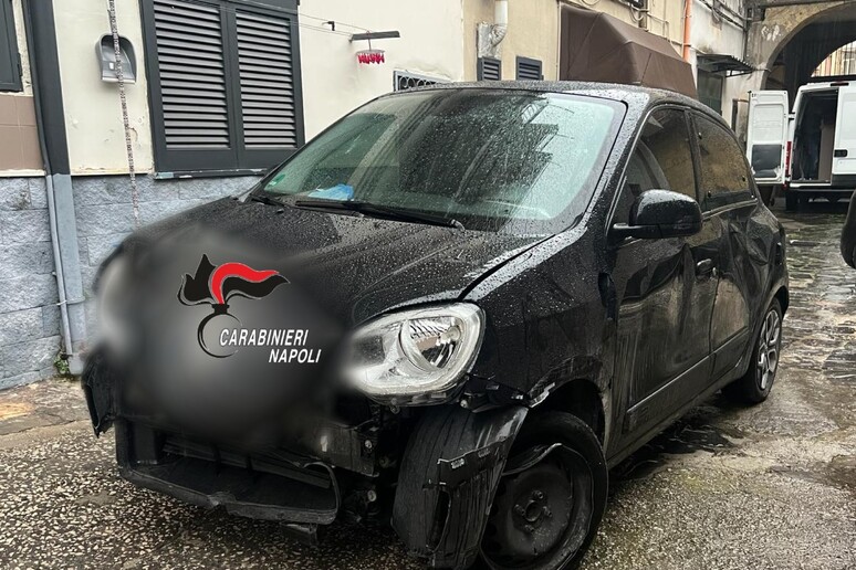 Casoria, violenze davanti a bimbo di 6 anni: arrestato