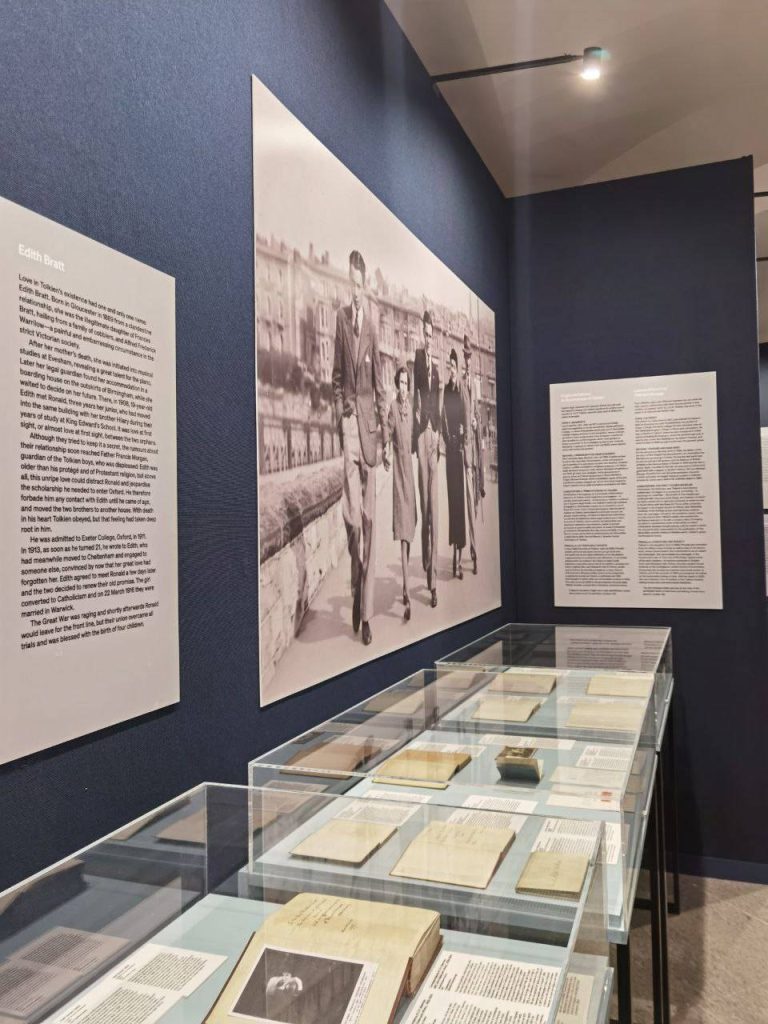 A Napoli la grande mostra dedicata a John Ronald Reuel Tolkien