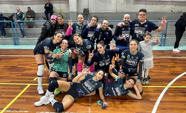 Volley Napoli vince ancora, 1-3 in trasferta: le parole di mister Catelli